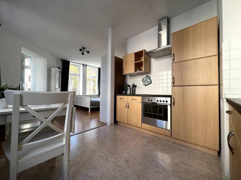 R&L Apartment Karl-Heine-Strasse Og Leipzig Buitenkant foto